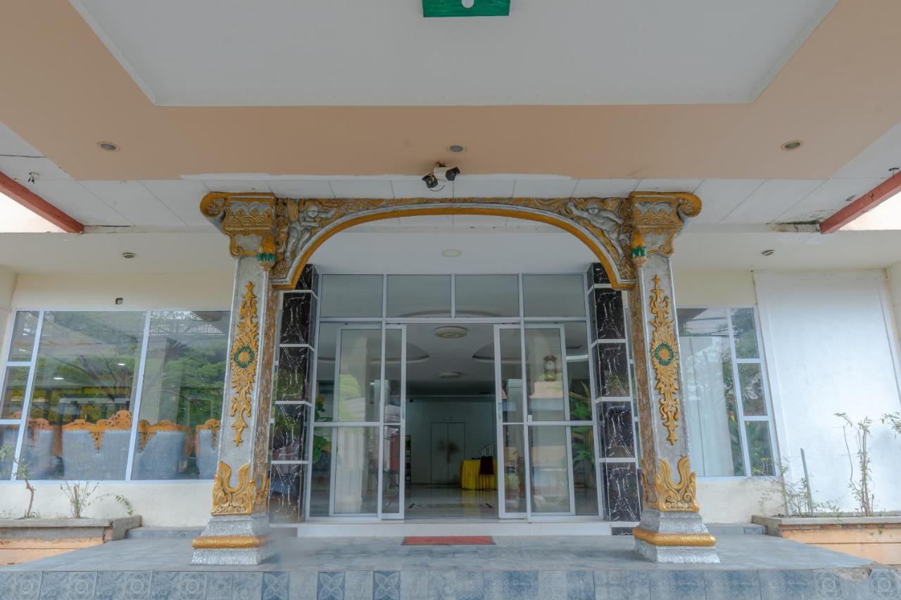Hotel Sampurna Jaya 丹戎槟榔 外观 照片